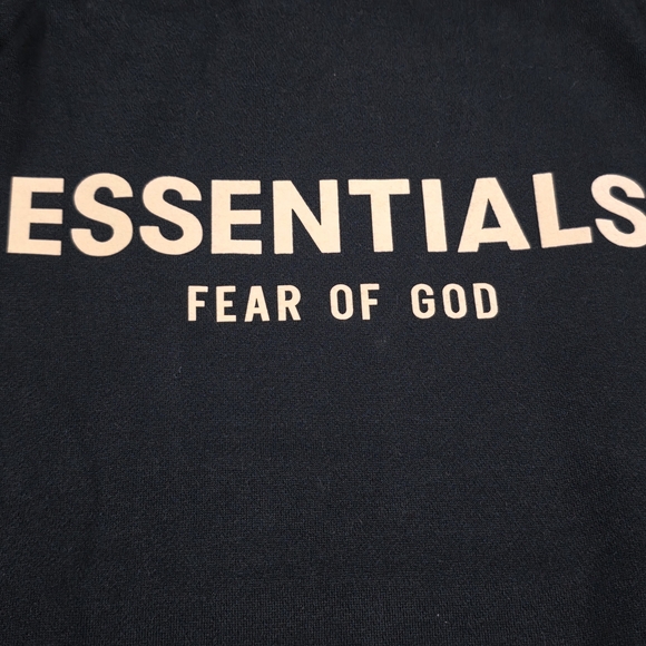 Fear of God Essentials Black Hoodie for Kids - Picture 9 of 16